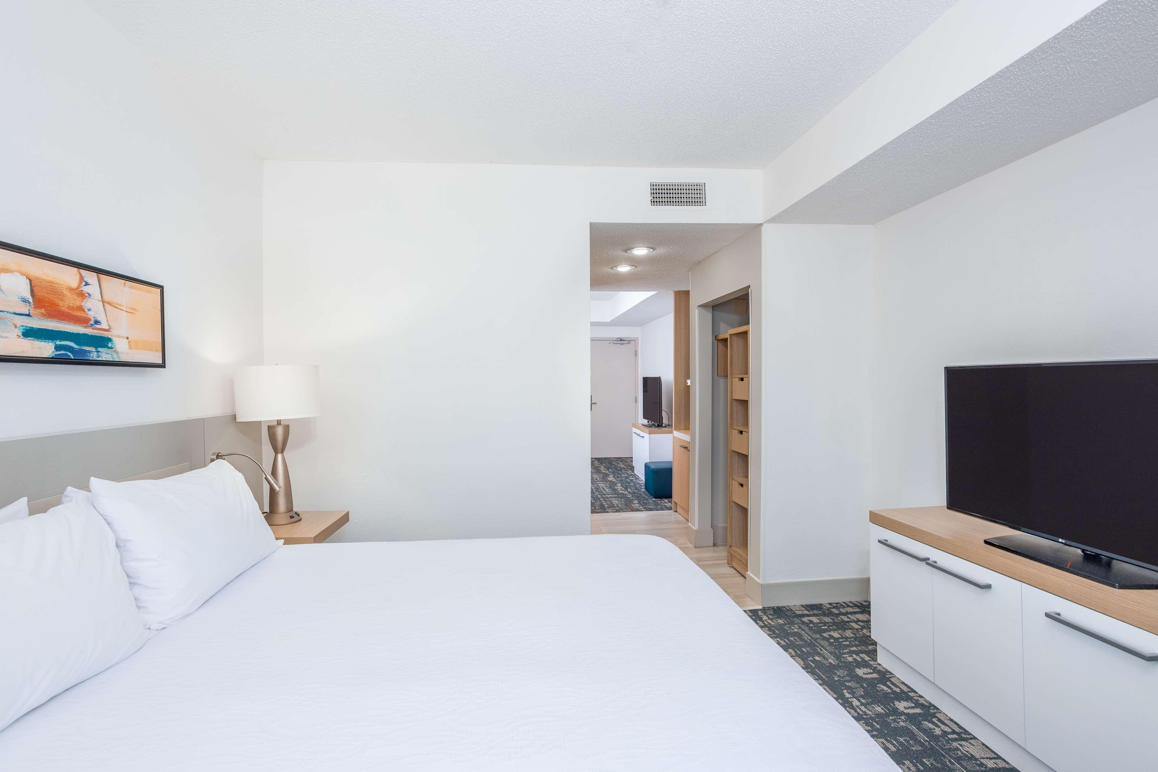 Hilton Garden Inn Cincinnati/Sharonville Buitenkant foto